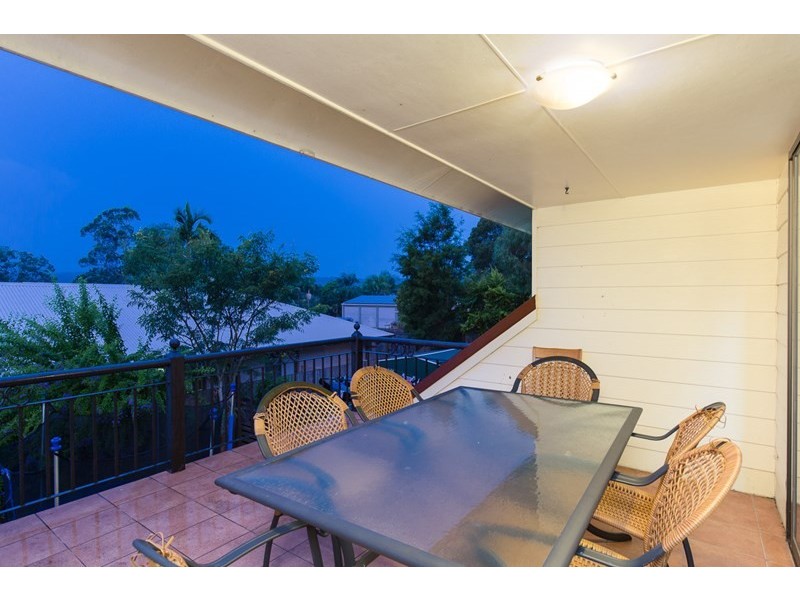 5 Baxton Place, Shailer Park QLD 4128