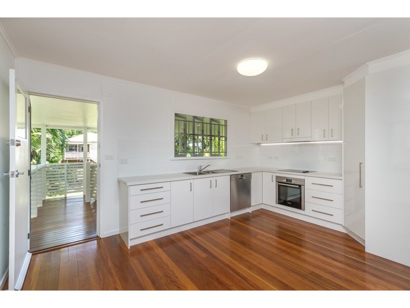 30 Byron Street, Bulimba QLD 4171