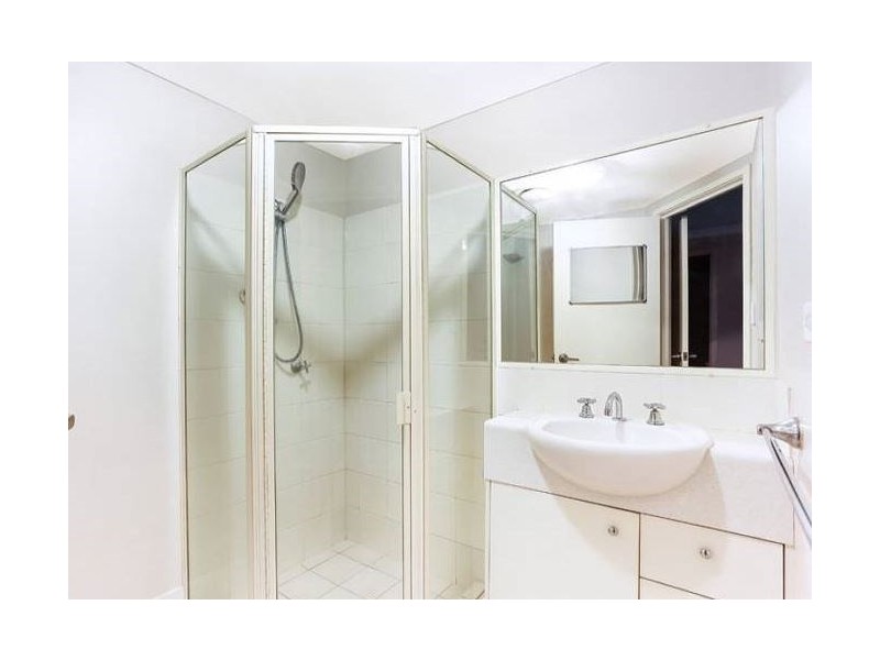 7/75 Riding Road, Hawthorne QLD 4171