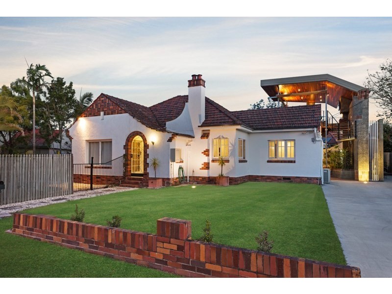 311 Chatsworth Road, Coorparoo QLD 4151