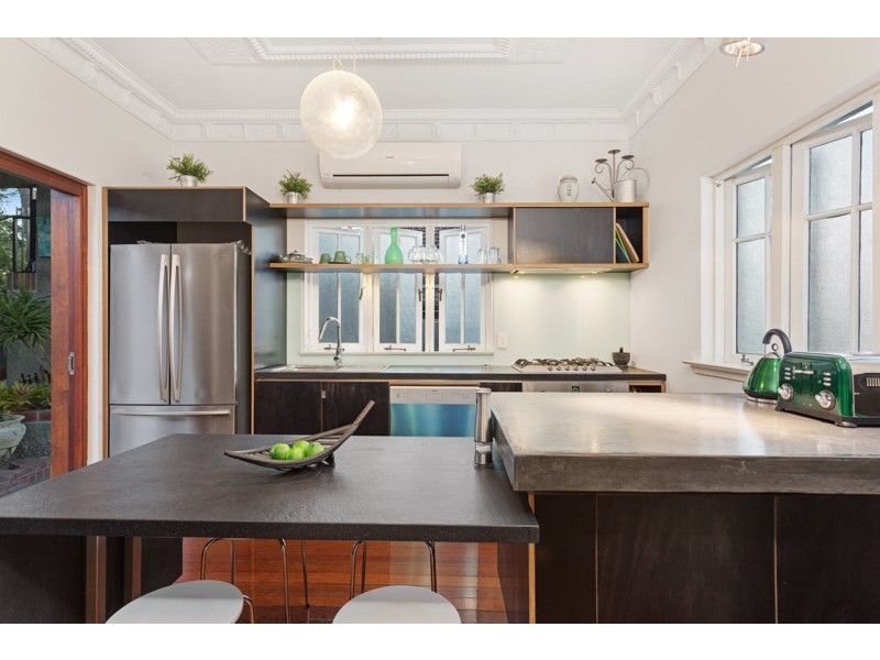 311 Chatsworth Road, Coorparoo QLD 4151