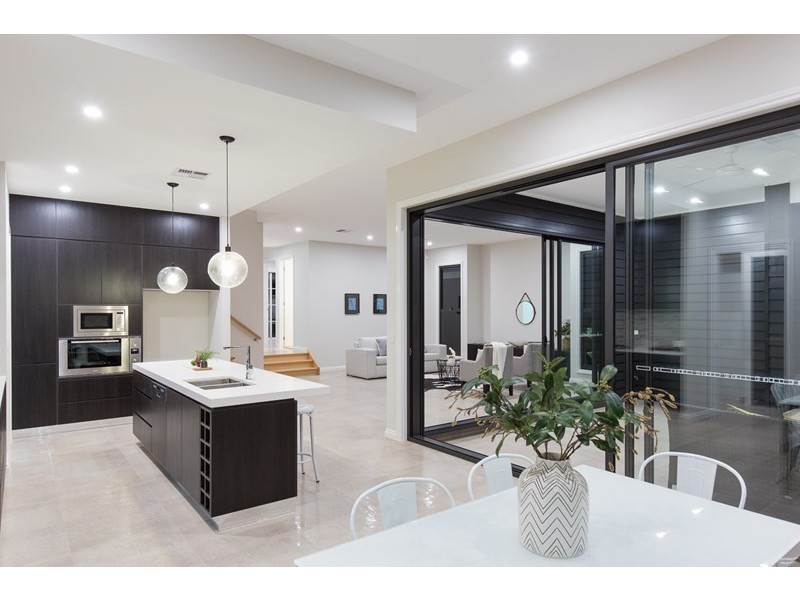 31 Kenbury Street, Bulimba QLD 4171