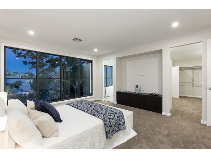 31 Kenbury Street, Bulimba QLD 4171