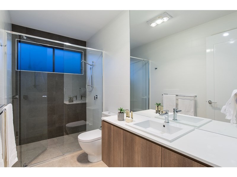 31 Kenbury Street, Bulimba QLD 4171