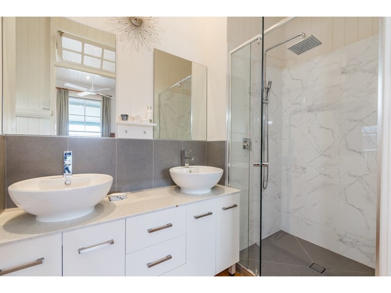 59 Muir Street, Cannon Hill QLD 4170