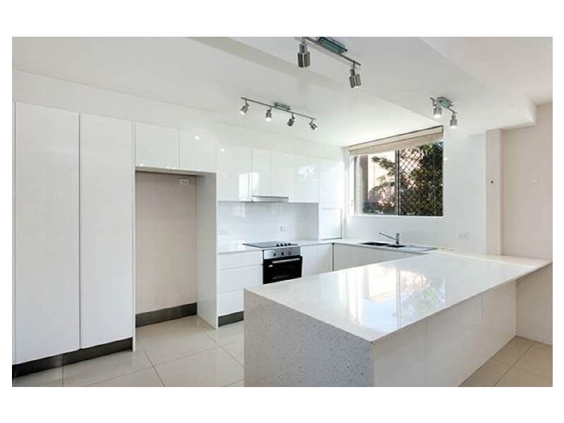 3/61 Rialto Street, Coorparoo QLD 4151