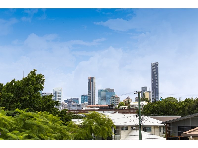 99 Elliott Street, Hawthorne QLD 4171