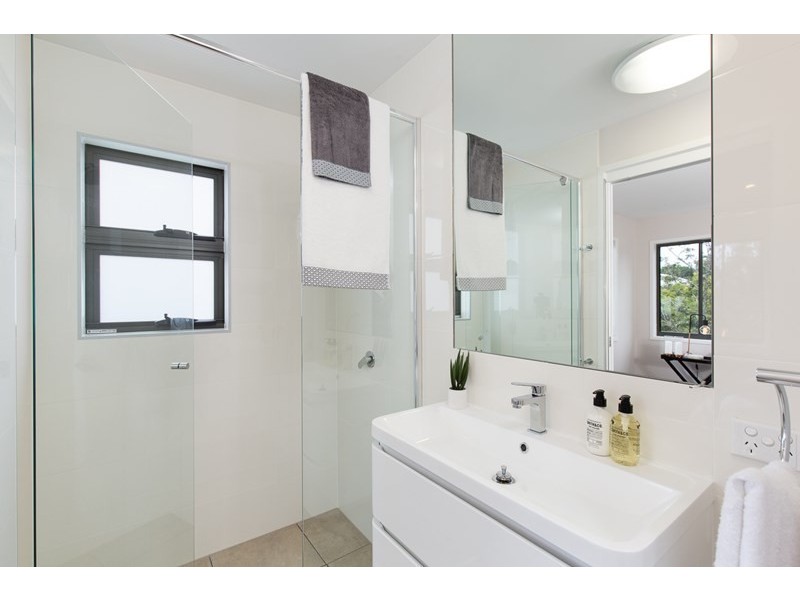 1-8/91 Sackville Street, Greenslopes QLD 4120