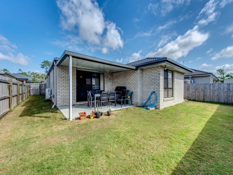 12 Acacia Street, Heathwood QLD 4110