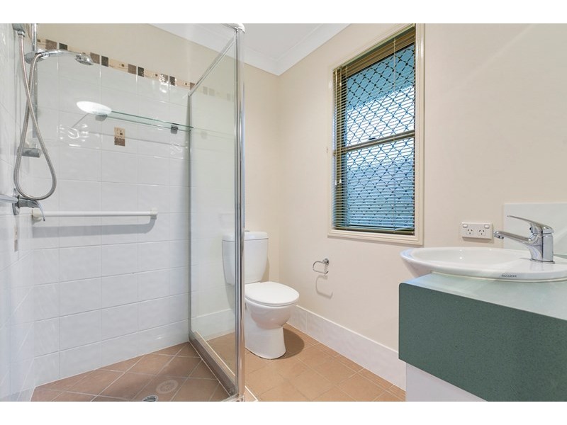 23 Carnation Street, Wynnum QLD 4178