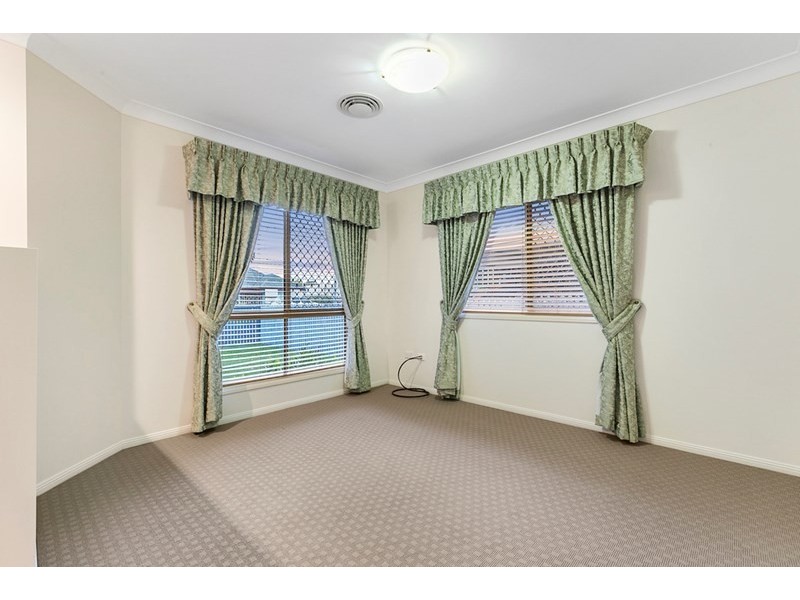 23 Carnation Street, Wynnum QLD 4178