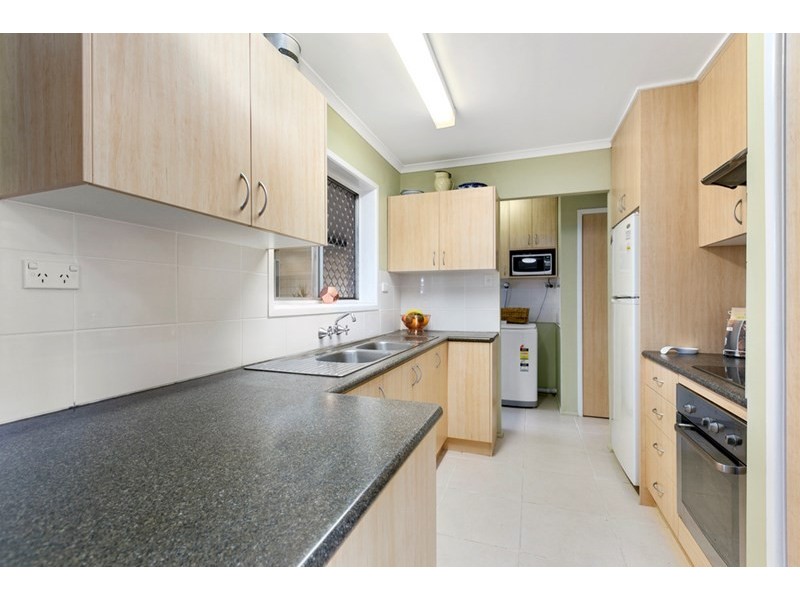 53 Regent Street, Wynnum West QLD 4178