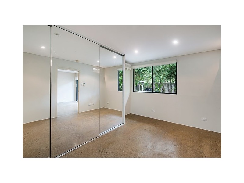 2/14 Oxford Street, Bulimba QLD 4171