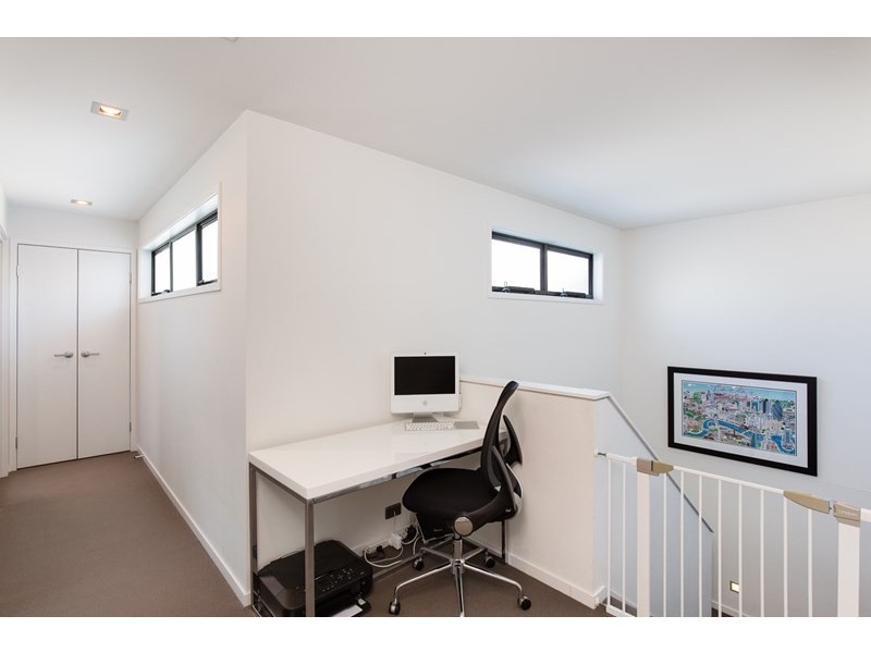 45 Shore Crescent, Bulimba QLD 4171