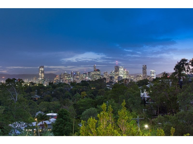 34 Quirinal Crescent, Seven Hills QLD 4170