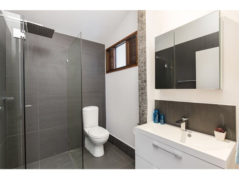 34 Quirinal Crescent, Seven Hills QLD 4170