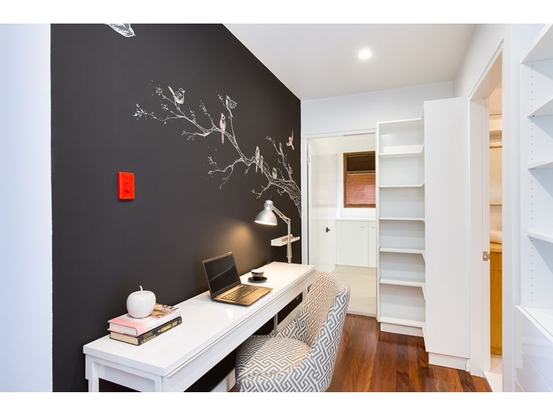 34 Quirinal Crescent, Seven Hills QLD 4170