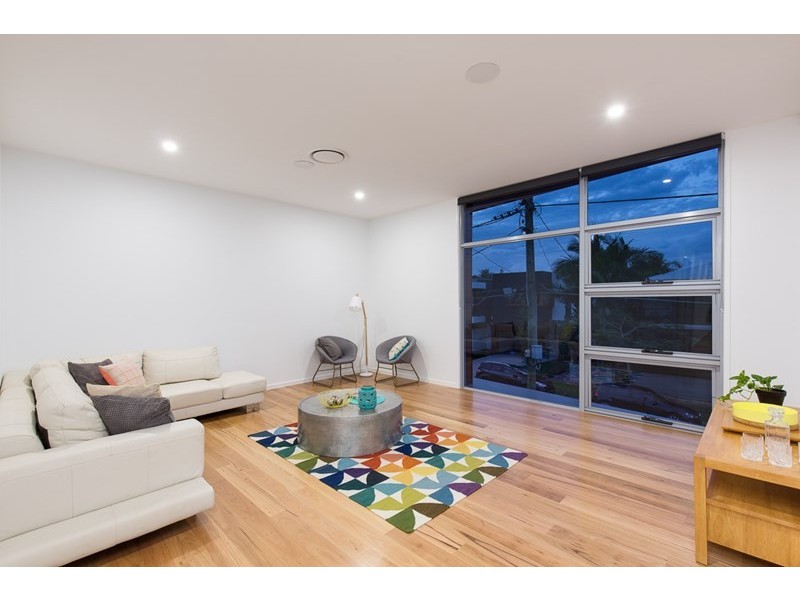 24 McDonald Street, Hawthorne QLD 4171