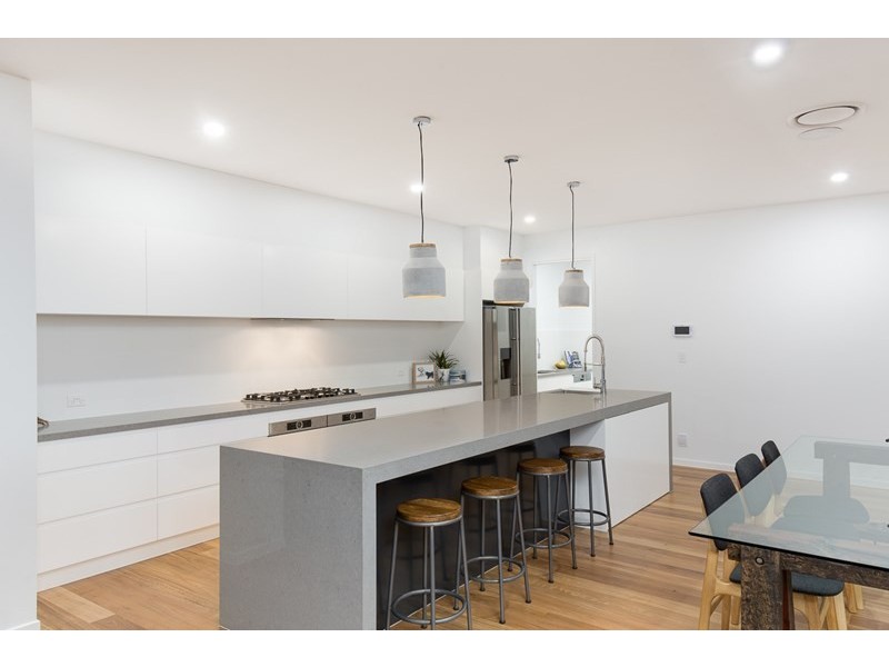 24 McDonald Street, Hawthorne QLD 4171