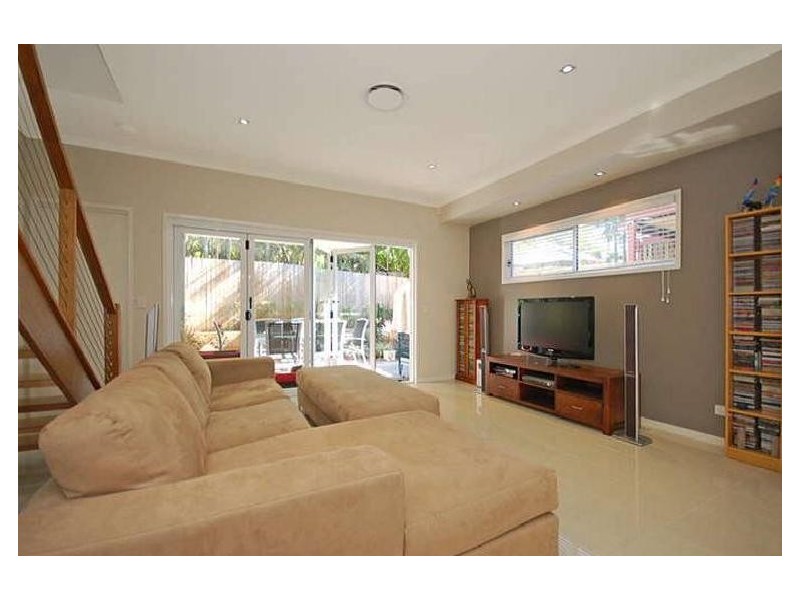 32 Olive Street, Morningside QLD 4170