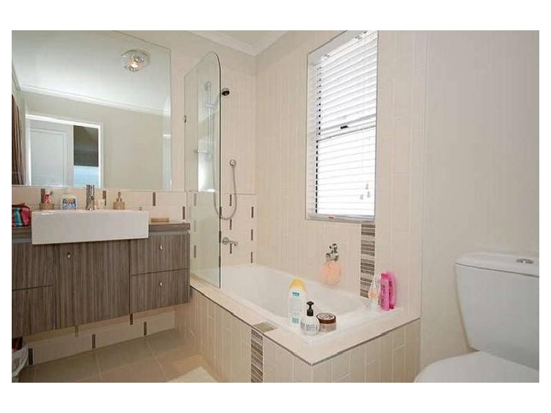 32 Olive Street, Morningside QLD 4170