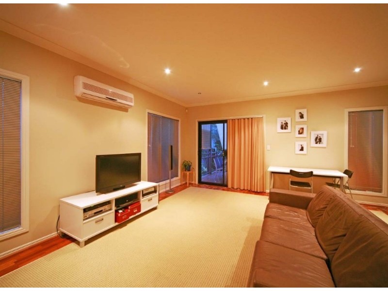 4/61 Riding Road, Hawthorne QLD 4171