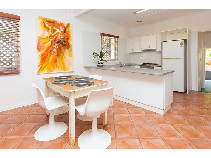 1 Corn Street, Holland Park West QLD 4121