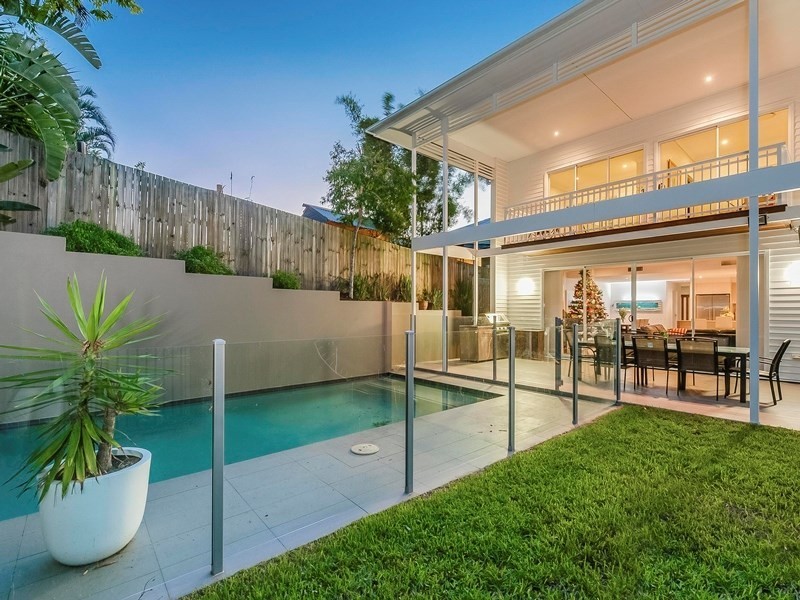 35 Margaret Street, Camp Hill QLD 4152