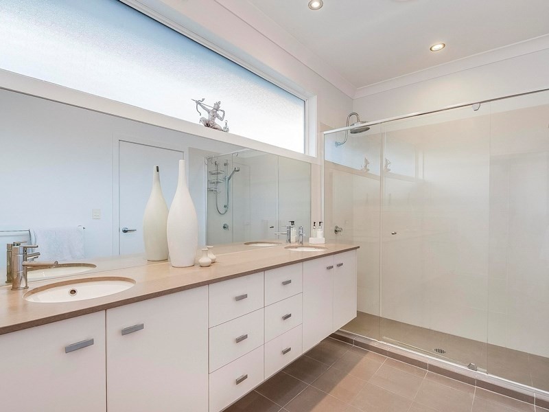 35 Margaret Street, Camp Hill QLD 4152