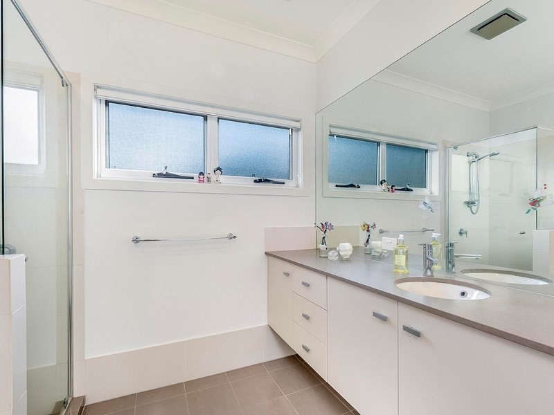 35 Margaret Street, Camp Hill QLD 4152