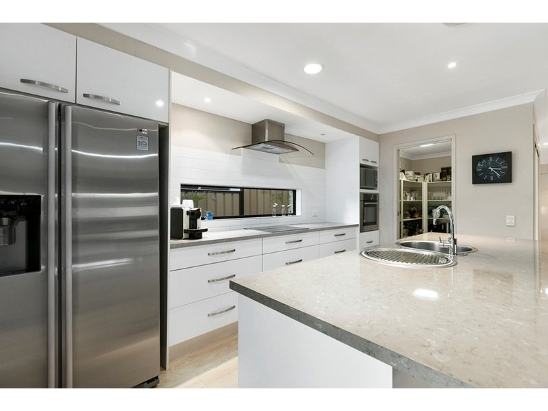 99 Sherwood Road, Rocklea QLD 4106