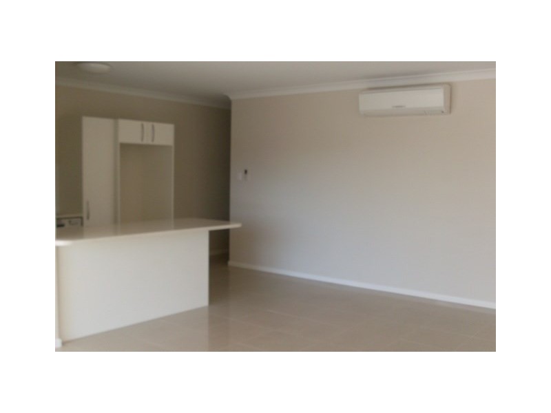 2/101 Pashen Street, Morningside QLD 4170