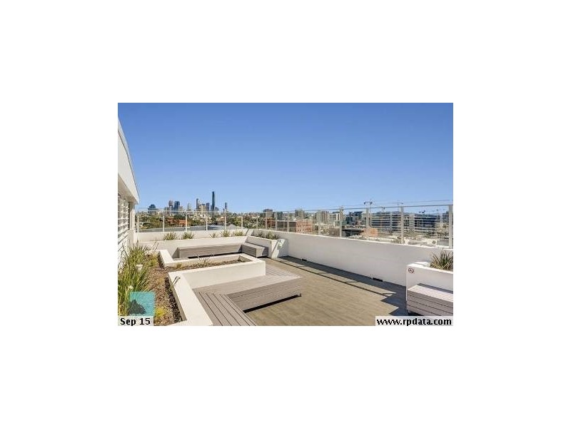 511/113 Commercial Road, Teneriffe QLD 4005