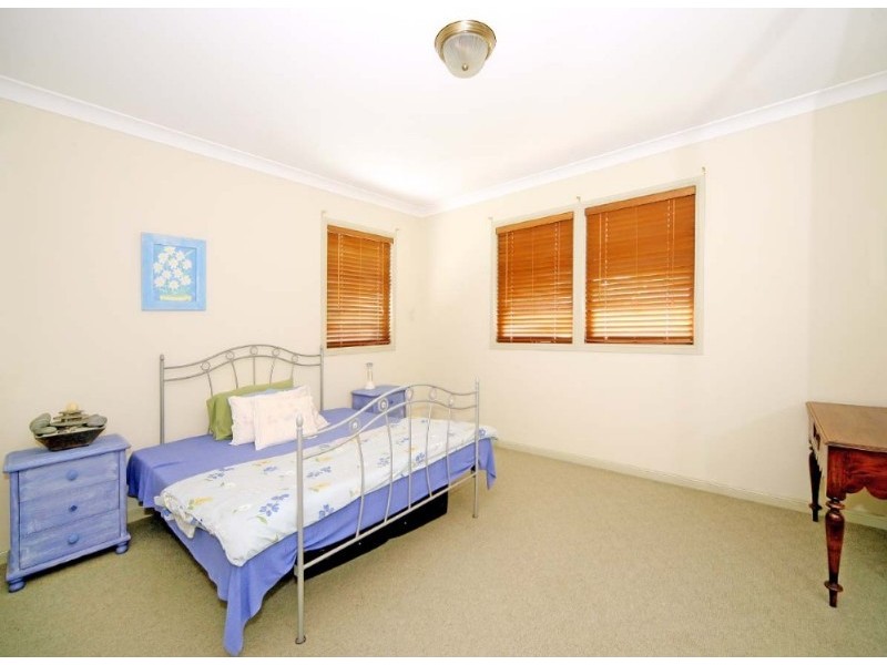 303 Riding Road, Balmoral QLD 4171
