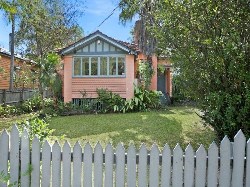 22 Banya Street, Bulimba QLD 4171