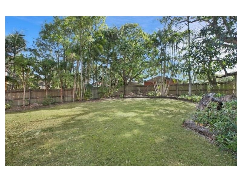 22 Banya Street, Bulimba QLD 4171