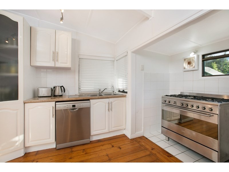 48 Clarendon Street, East Brisbane QLD 4169