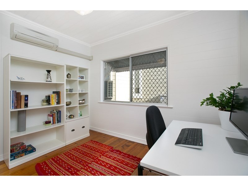 48 Clarendon Street, East Brisbane QLD 4169