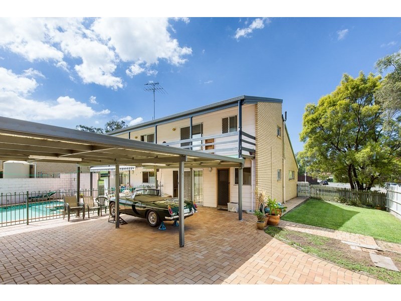 151 Samuel Street, Camp Hill QLD 4152