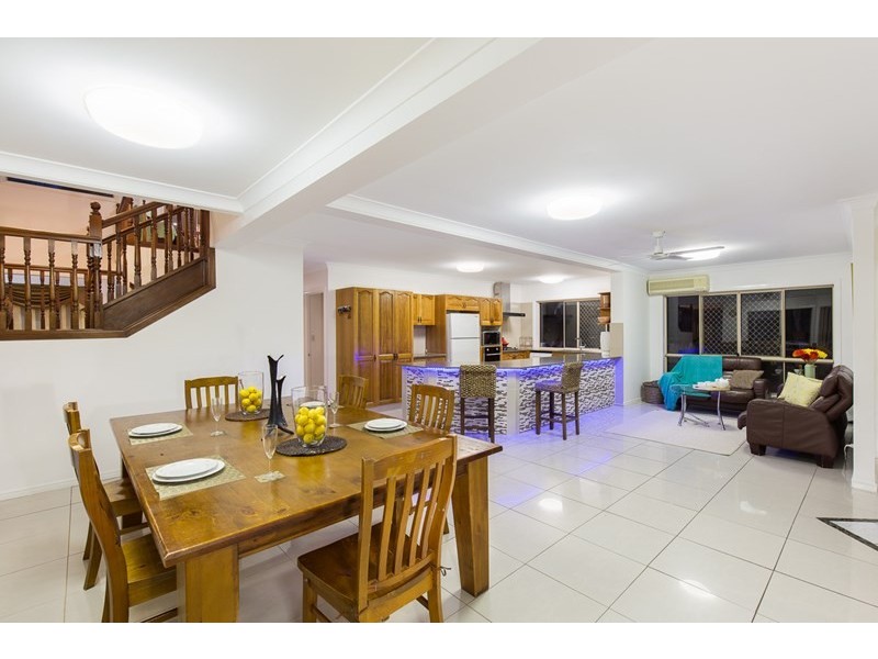 562 Creek Road, Mount Gravatt East QLD 4122