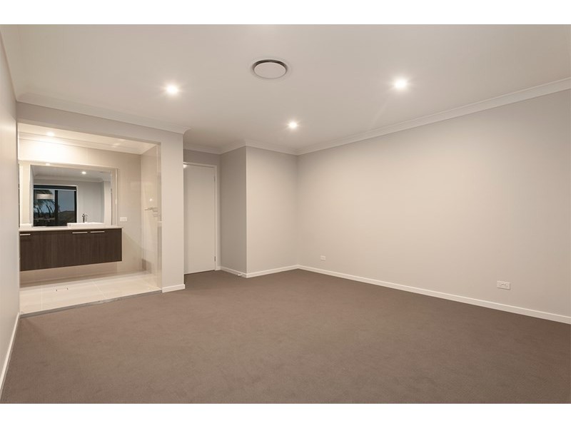 18 Selangor Place, Carina QLD 4152