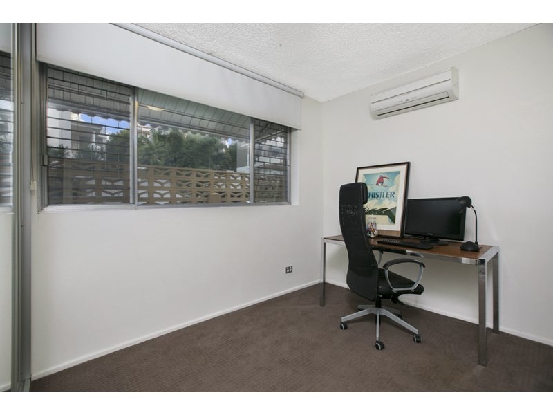 4/34 Park Avenue, East Brisbane QLD 4169