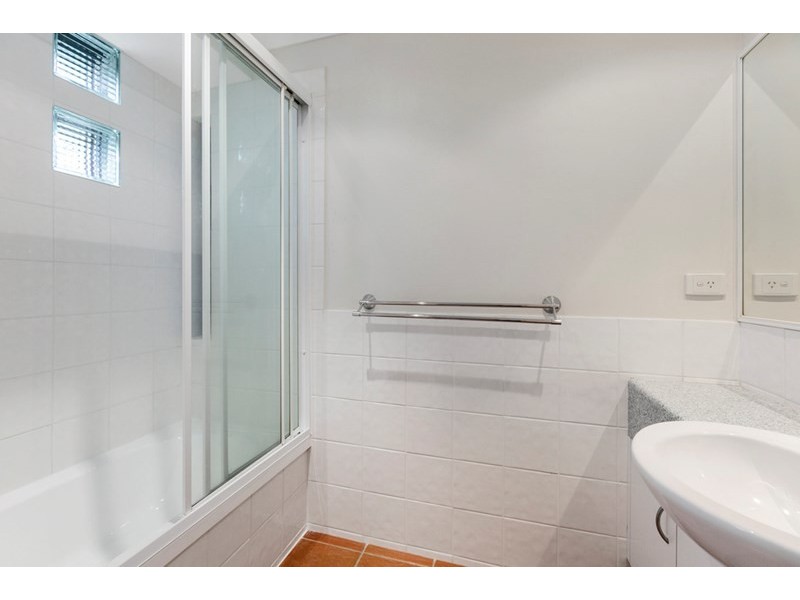 4/447 Hawthorne Road, Bulimba QLD 4171