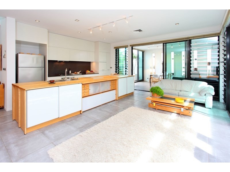 6 Ebb Court, Bulimba QLD 4171