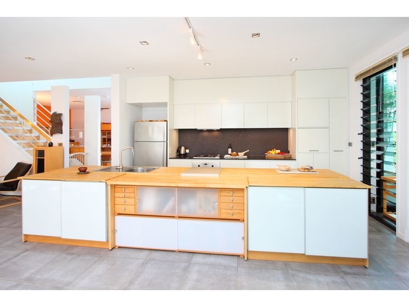 6 Ebb Court, Bulimba QLD 4171