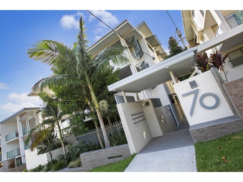 1/70 Durham Street, St Lucia QLD 4067