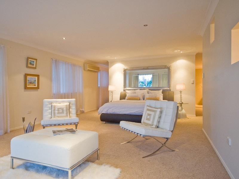 33 Darcy Road, Seven Hills QLD 4170