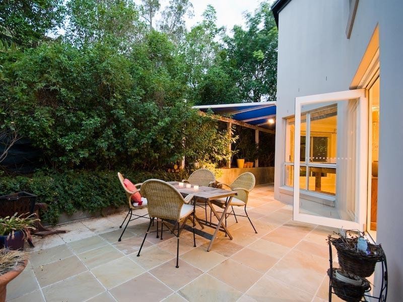 33 Darcy Road, Seven Hills QLD 4170