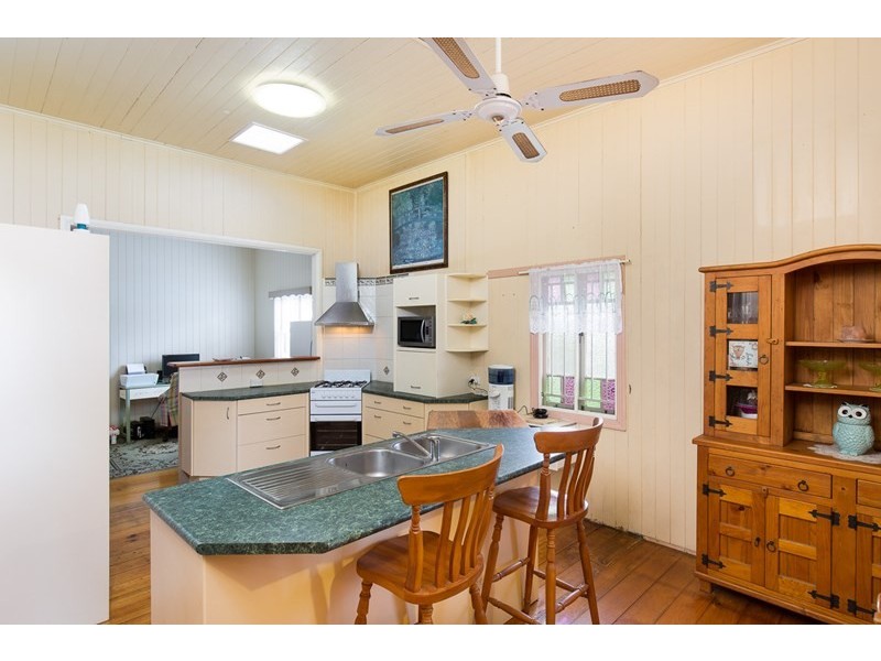 21 Florence Street, Carina QLD 4152