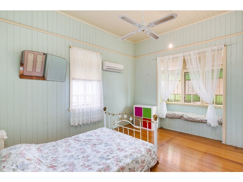 21 Florence Street, Carina QLD 4152